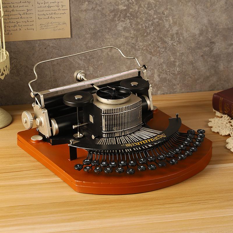 写真撮影用のヴィンテージタイプライターモデル、レトロなオフィ - Home Office Industrial Style のレビューと価格