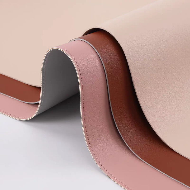 柔らかく折りたたみ可能なテーブルマット – 防水、傷つきにく - Desk Mat Leather のレビューと価格